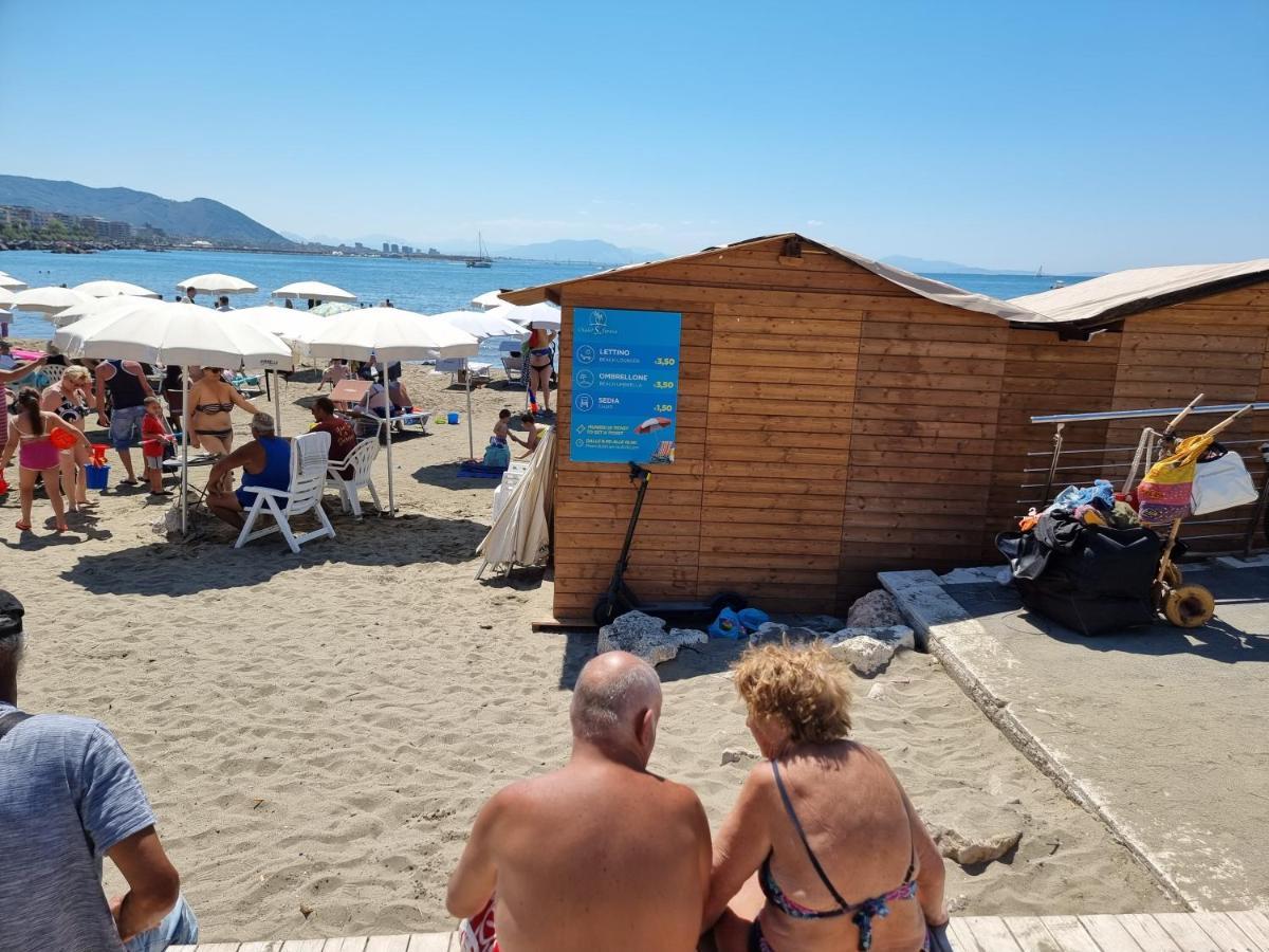 Al Teatro Verdi Luxury Apartment Salerno Kültér fotó