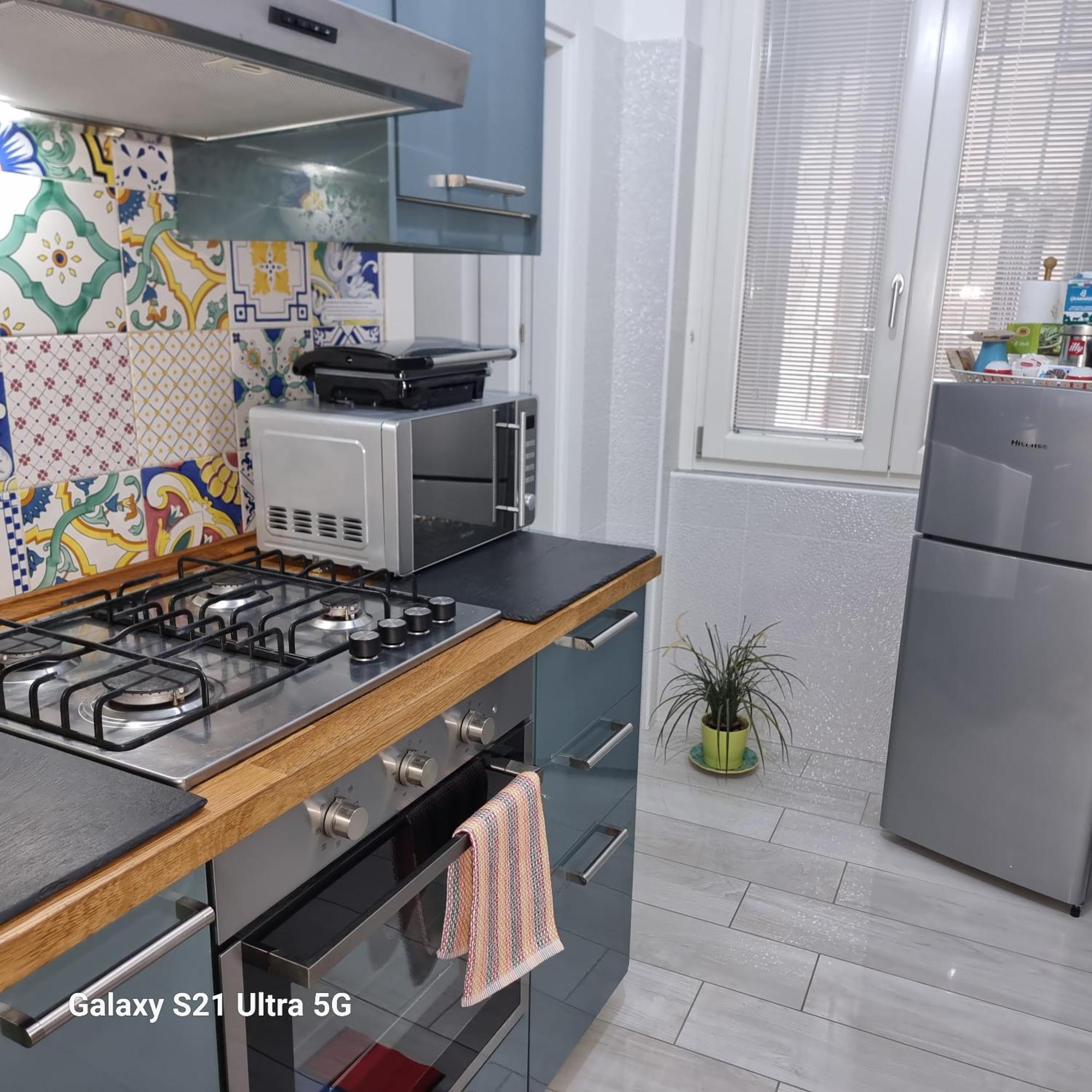 Al Teatro Verdi Luxury Apartment Salerno Kültér fotó