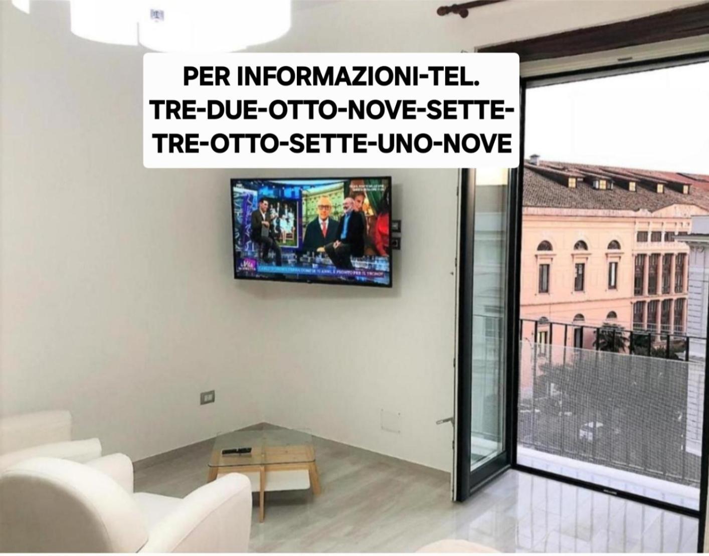 Al Teatro Verdi Luxury Apartment Salerno Kültér fotó