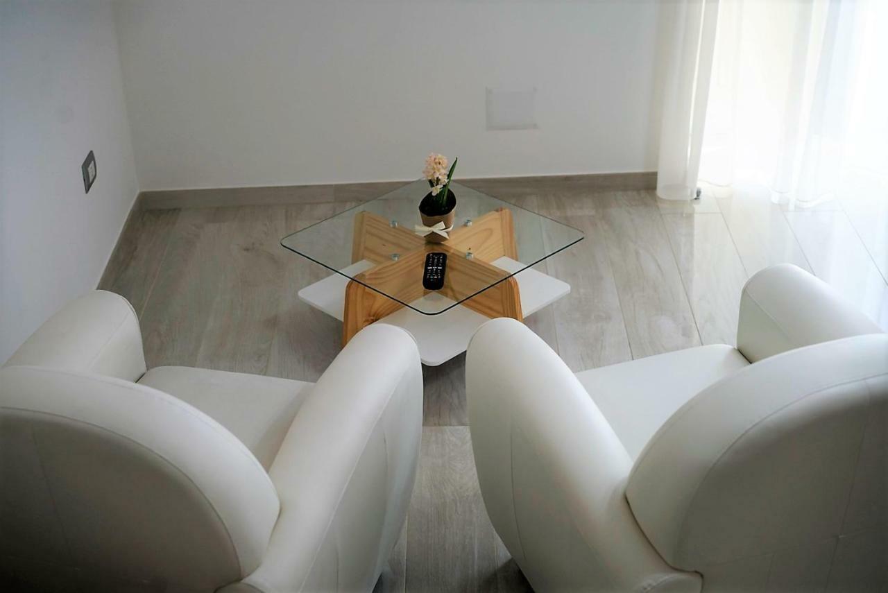 Al Teatro Verdi Luxury Apartment Salerno Kültér fotó